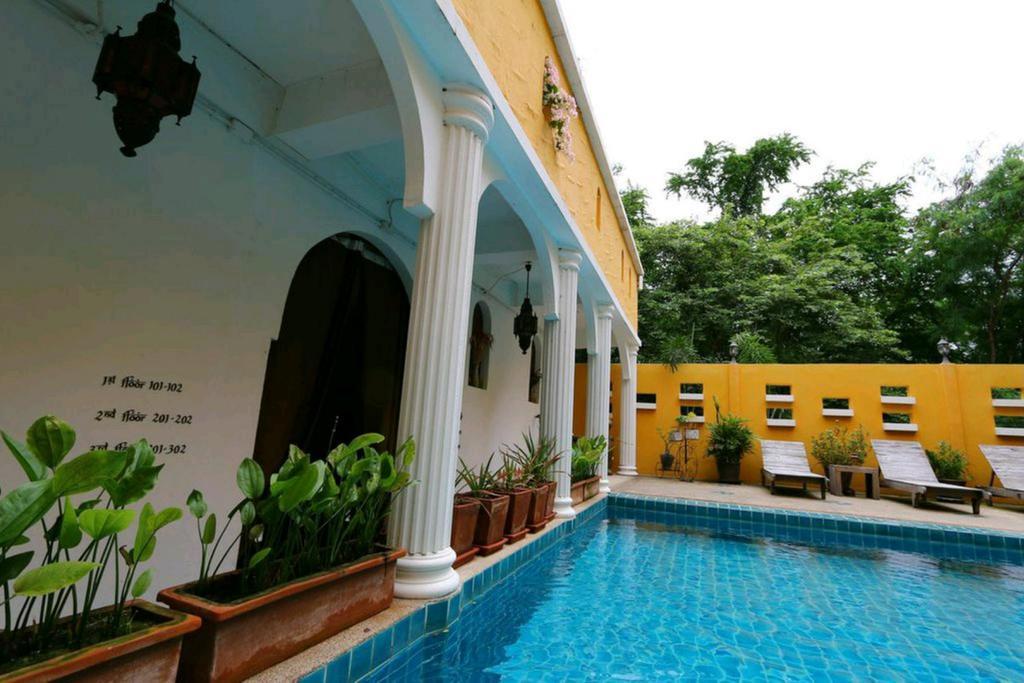 Riad Hua Hin Exterior photo