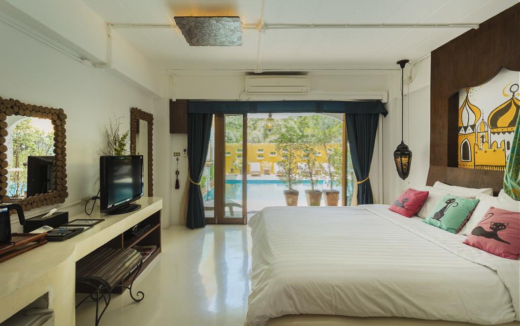 Riad Hua Hin Exterior photo
