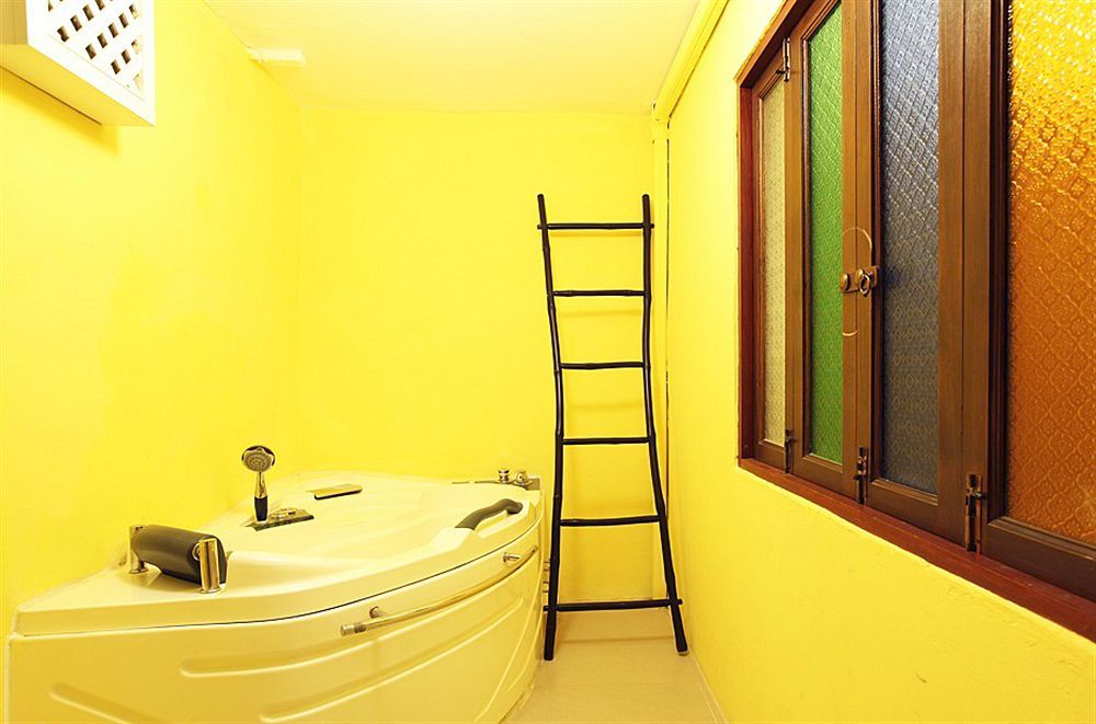 Riad Hua Hin Exterior photo
